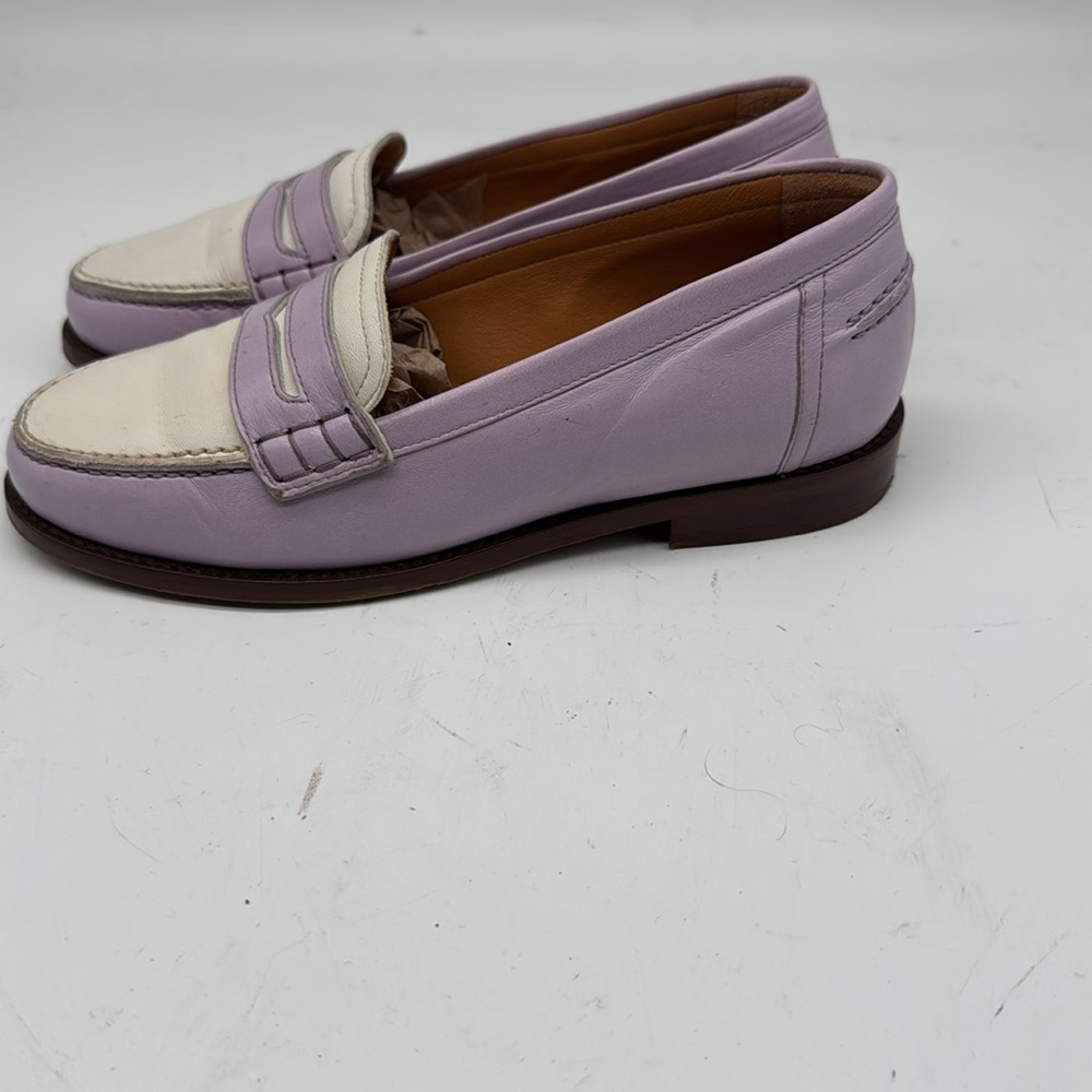 Sezane « Andrea » loafers in lavender and white leather. Size EU 35/ US 5